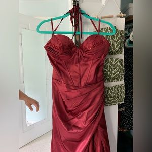 Maroon Prom dress